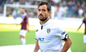 Transfert : L’international tunsien Karim Laaribi rejoint Hellas Vérone
