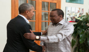 Kenya : Barack Obama inaugure un centre de jeunesse et rend visite à sa famille