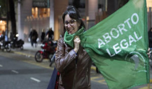 Argentine : La non légalisation de l’avortement pousse 4000 Argentins à se débaptiser