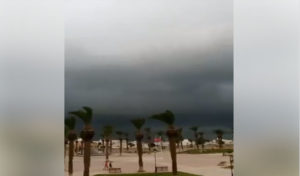 Tunisie – Intempéries : Un ciel gris surplombe la ville de Monastir, vidéo