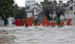 Tunisie : Témoignage des citoyens surpris par les inondations, vidéo
