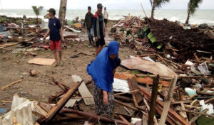 Indonésie : Le dernier bilan du tsunami fait état de 281 morts