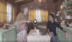 SMARTPHONE هذا الاشهار مصوّر ب