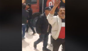 Tunisie – vidéo : Les forces de l’ordre empêchent les employés de Nessma Tv d’entrer dans les locaux