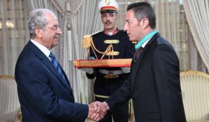 Tunisie: De hauts cadres sécuritaires décorés des insignes de commandeur de l’Ordre de la République