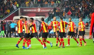 Ligue des champions: L’ES Tunis bat Al Ahly Benghazi (3-2) et passe en phase de poules