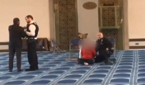 Londres : Attaque au couteau dans une mosquée