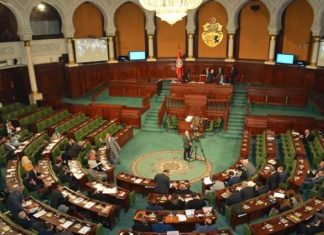 Tunisie: Proposition de loi visant à instaurer “la sécurité nationale éducative”
