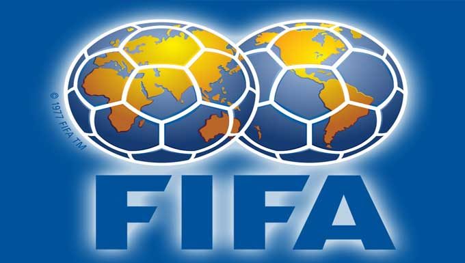 hors-jeu semi-automatique