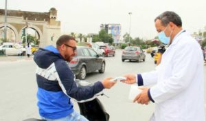 Tunisie: Campagne de sensibilisation sur le port des masques sanitaires