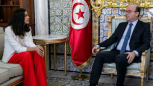 Le chef du gouvernement reçoit Habiba Gheribi, nommée ambassadrice du sport tunisien