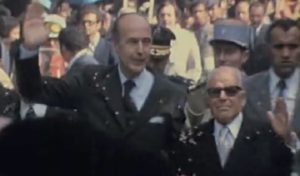 Valéry Giscard d’Estaing en visite en Tunisie en compagnie de Bourguiba