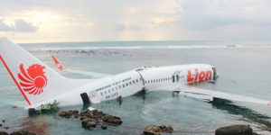 La Tunisie exprime sa solidarité avec l’Indonésie suite au crash d’un avion de la compagnie indonésienne