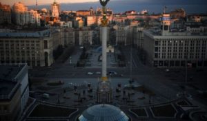 Guerre en Ukraine: Les grandes villes encerclées par les troupes russes