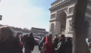 Paris : De lacrymogènes pour disperser les manifestants “antipass”