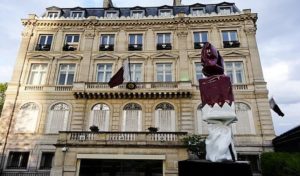 France : Une personne tuée à l’ambassade du Qatar à Paris