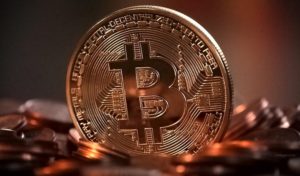 Cryptomonnaie : Il achète son appartement contre 3 Bitcoins