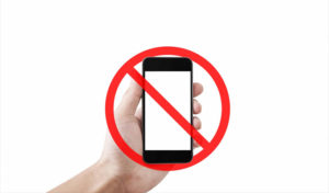 Éviter les smartphones avant 11 ans : les recommandations d’une entreprise de télécommunications