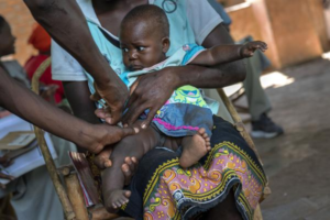 La Fondation Gates ne soutiendra pas financièrement le 1er vaccin antipaludique de l’OMS
