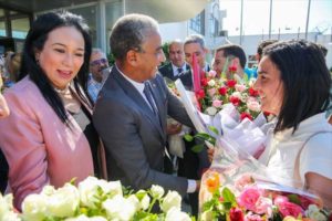 Quatre ministres et sa famille à l’accueil de la championne tunisienne Ons Jabeur (photos)