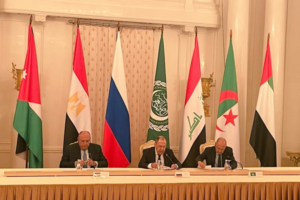 Moscou envisage d’organiser son sommet russo-arabe au Caire