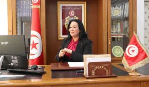 Sidi Bouzid : La ministre de la Femme échappe de peu à un accident de la route