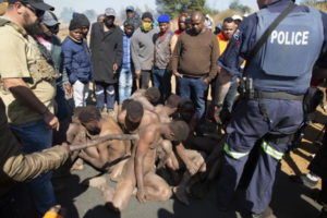 Afrique du Sud : Colère et affrontements après des arrestations pour viols collectifs
