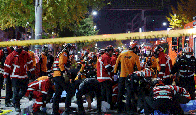 Bousculade à Séoul : la police admet une part de responsabilité