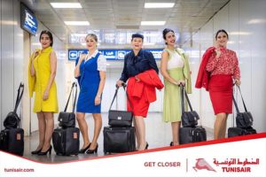 Tunisair fête ses 74 ans : Les hôtesses de l’air en tenue vintage (photos)