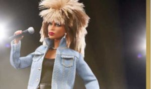 Mattel dévoile une poupée Barbie à l’effigie Tina TURNER