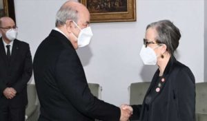 Tunisie – Algérie : Bouden reçue par Tebboune