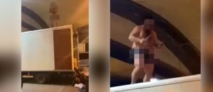 Port de La Goulette : Protestation “originale” d’un transitaire en douane!