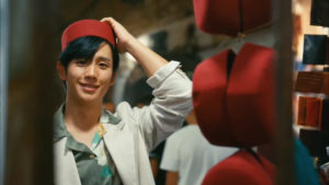 La star coréenne Jung Hae-In partage son émerveillement pour la Tunisie dans une vidéo splendide