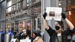 Protestation au siège du New York Times : accusations de soutien à Israël