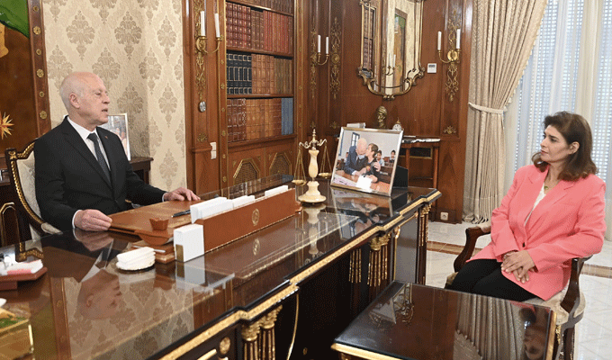 Kais Saïed appelle la ministre de l’éducation à trouver des solutions urgentes aux enseignants suppléants