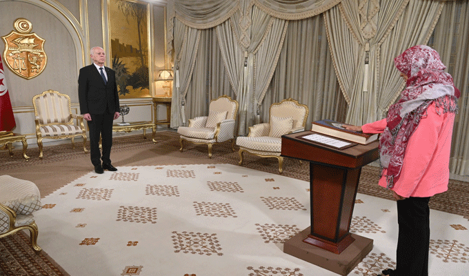 Tunisie: La ministre de l’éducation Saloua Abassi prête serment