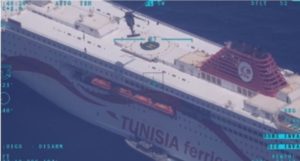 Exercice en baie de Tunis : le Tanit libéré lors d’une opération militaire