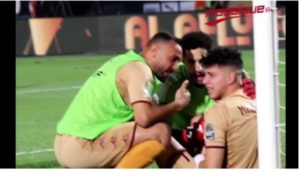 Amenallah Memmiche en larmes après la défaite en finale face à Al Ahly
