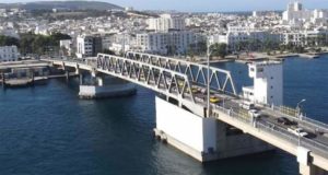 Héros à Bizerte : un homme sauve une femme qui tentait de se suicider en se jetant du pont !