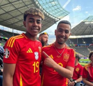 Le conte de fées de Lamine Yamal : du SDF au Maroc au champion en Europe !