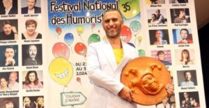 Le “Bouffon d’or” décerné à Lotfi Abdelli en France
