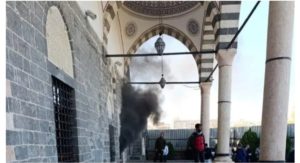 Incendie dans une mosquée historique en Turquie : 5 siècles d’histoire réduits en fumée