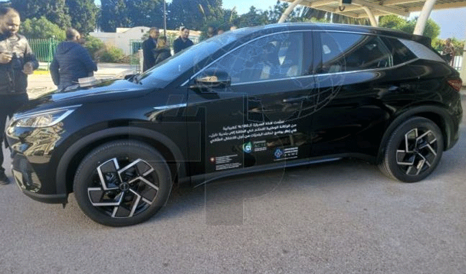 Tunisie: La municipalité de Nabeul réceptionne sa première voiture électrique