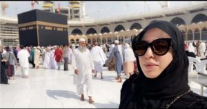 Lina Khouili annonce qu’elle porte désormais le hijab avec fierté (vidéo)