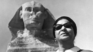 2025 : l’Égypte rend hommage à Oum Kalthoum, une légende de la musique arabe