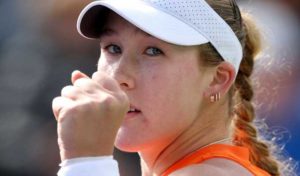 Indian Wells: Andreeva, 17 ans, bat la tenante Swiatek et passe en finale
