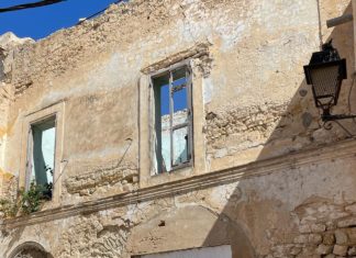 Tunis : évacuation en urgence et démolition des bâtiments menaçant ruine