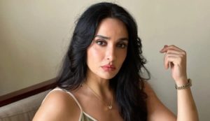 FB_IMG_1762553655850 Souhir Ben Amara annonce son retrait de la pièce “Chute Libre”