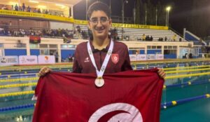 Screenshot_20251213-123251_Facebook Luanda 2025 : Youssef Douma sacré champion du 800 m nage libre aux Jeux Africains de la Jeunesse